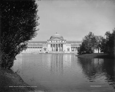 Scene in Jackson Park, Chicago, 1890-1901 by Detroit Publishing Co.